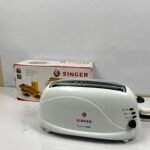 Singer Quadro Pop - 4-Slice Toaster - Alternate View