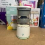 Rechargeable Citrus juicer - Lot Imported - Alternate View